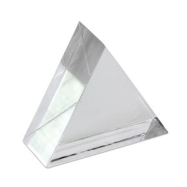 Prizmė, trikampė, 31 x 31 x 31 mm. Aukštis: 20 mm.